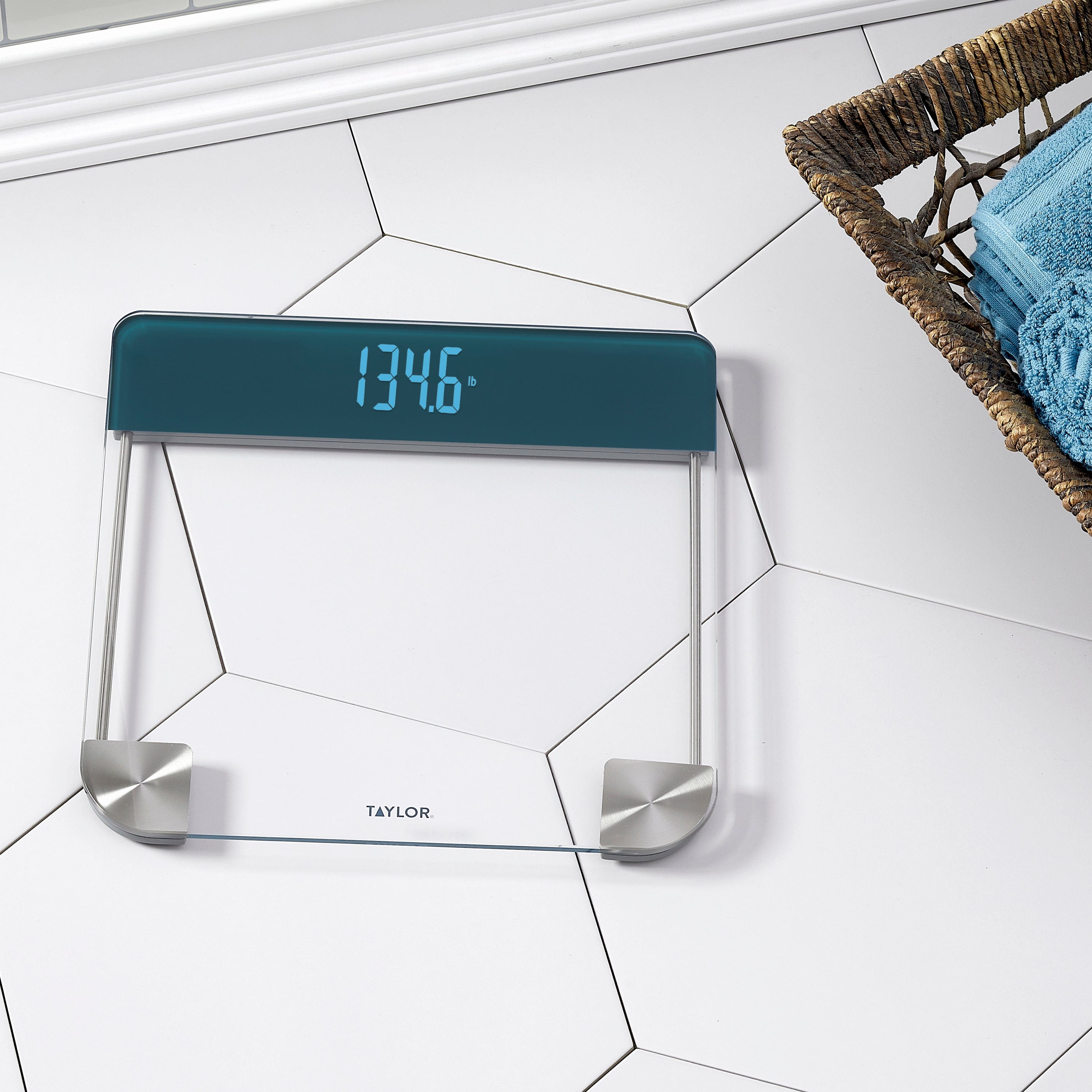 Digital Glass Scale with Magic Display
