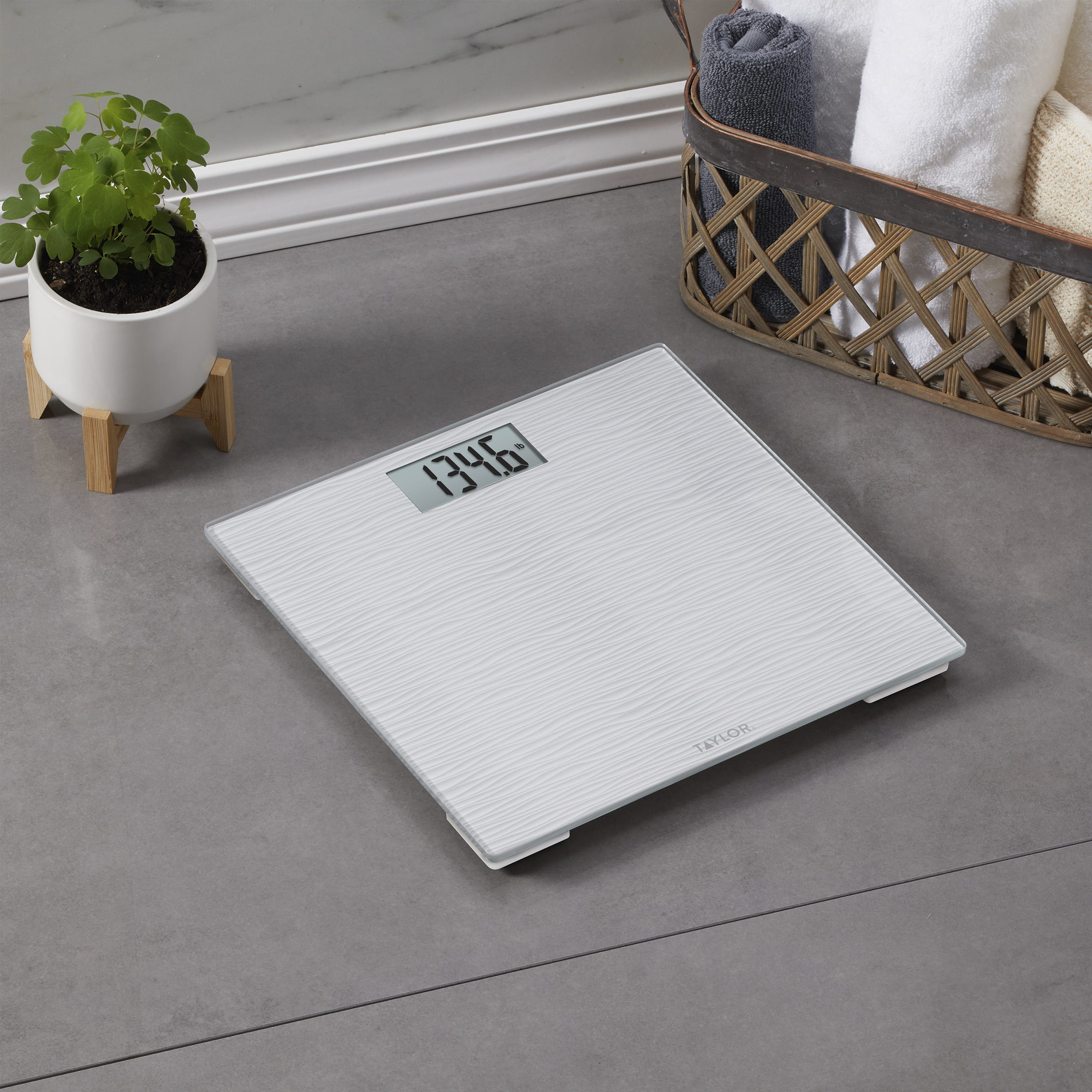 Digital Body Scale with Photo Real Waves Design