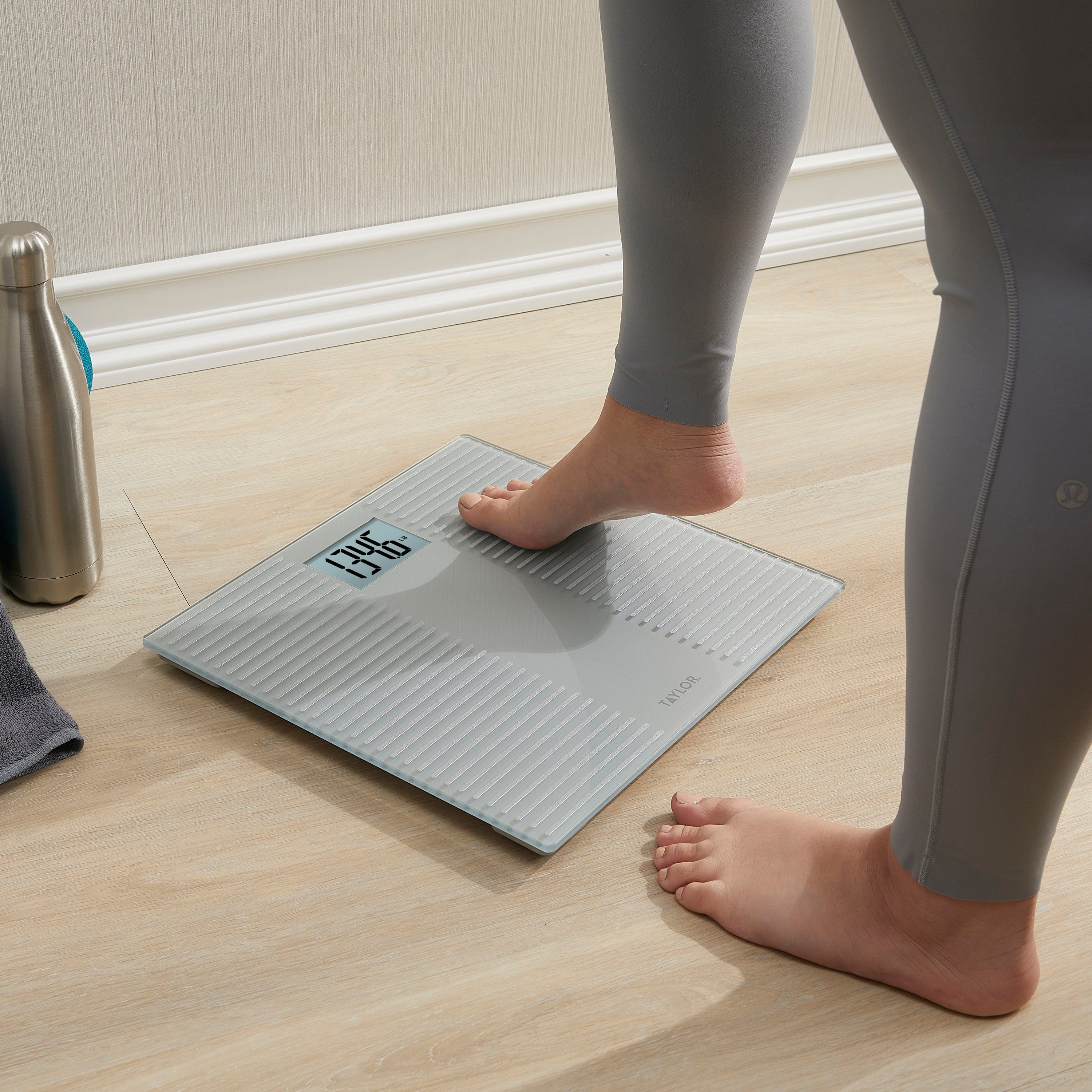 Digital Glass Bath Scale with Silicone Platform