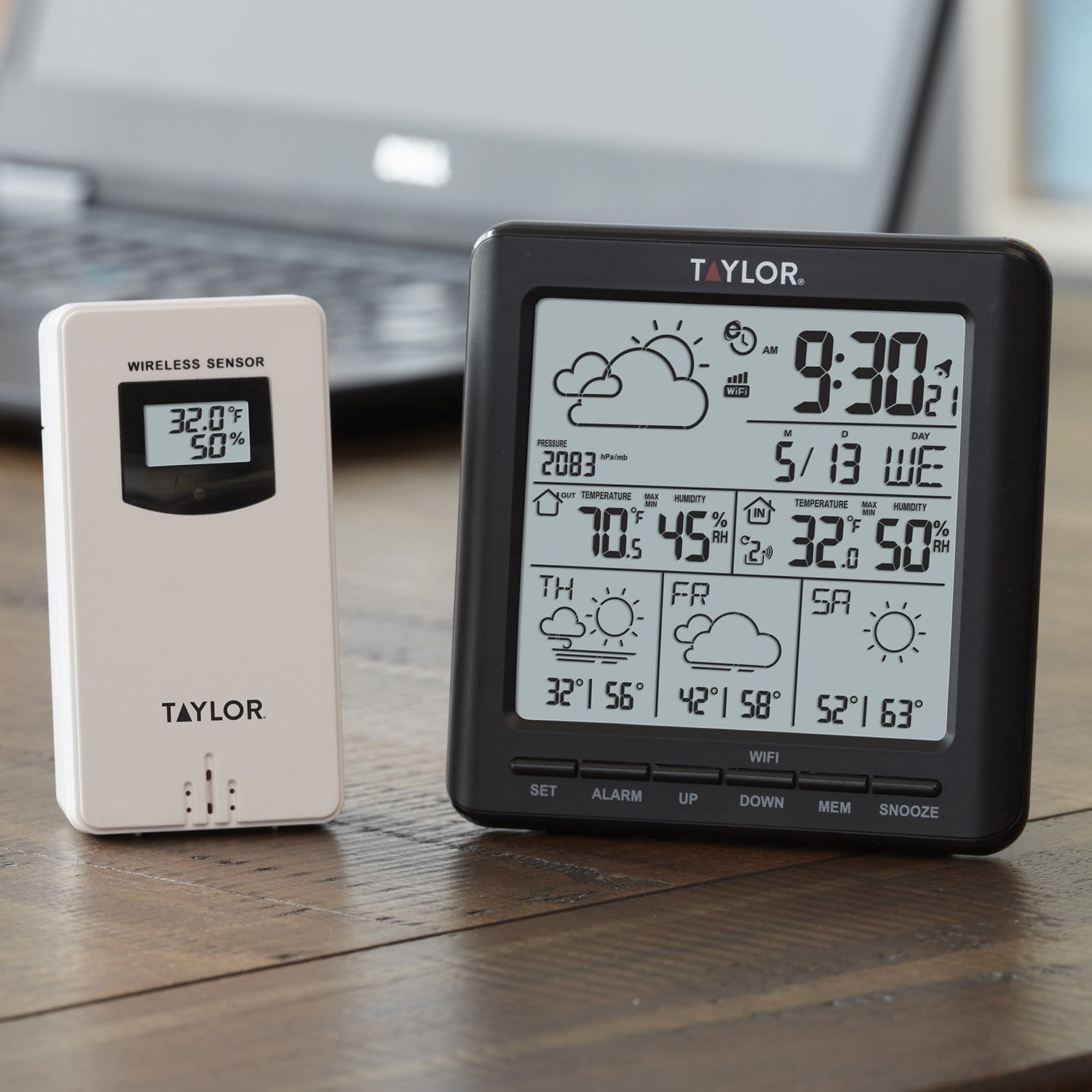Taylor Wireless Digital Indoor Outdoor Thermometer WEC-1502.