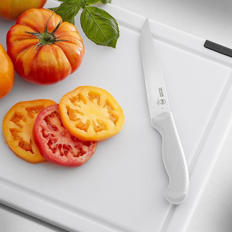 5.5″ Serrated Utility Knife