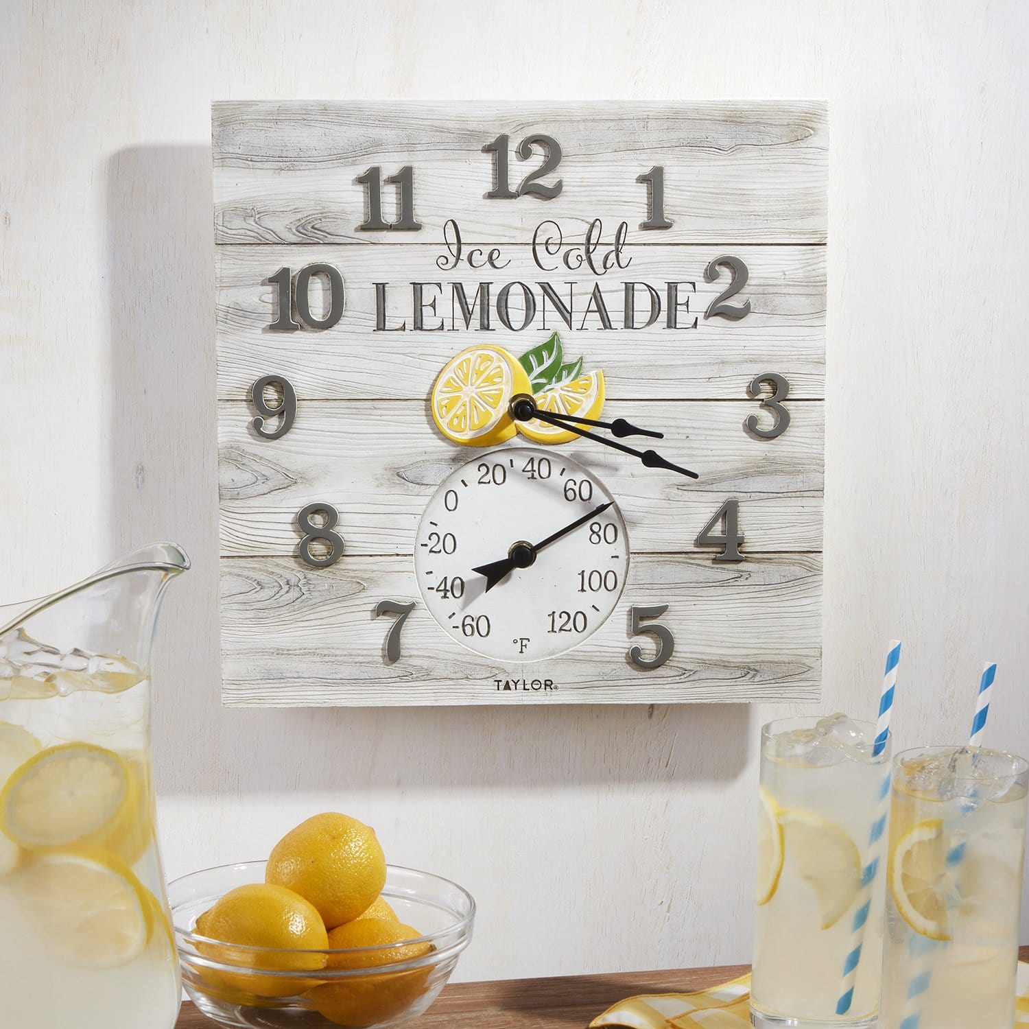 Reloj de limonada de 14" x 14" con termómetro