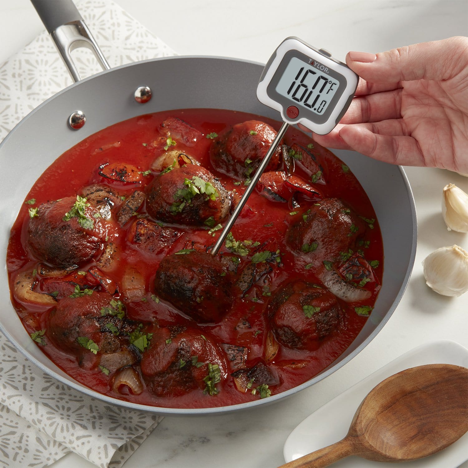 Pivoting Display Thermometer