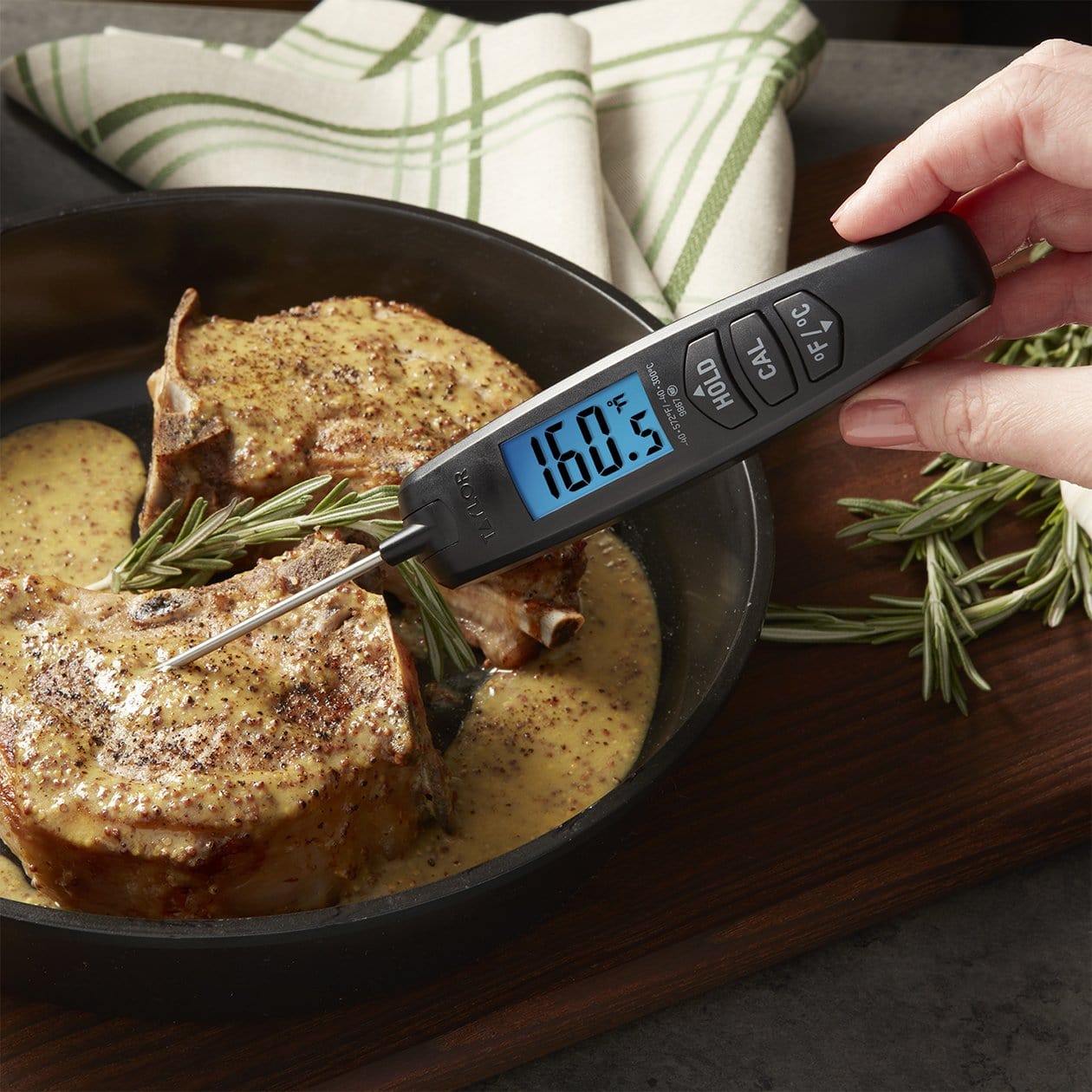 Taylor 3518N Cooking Thermometer, Digital Type, 32° to 392°F